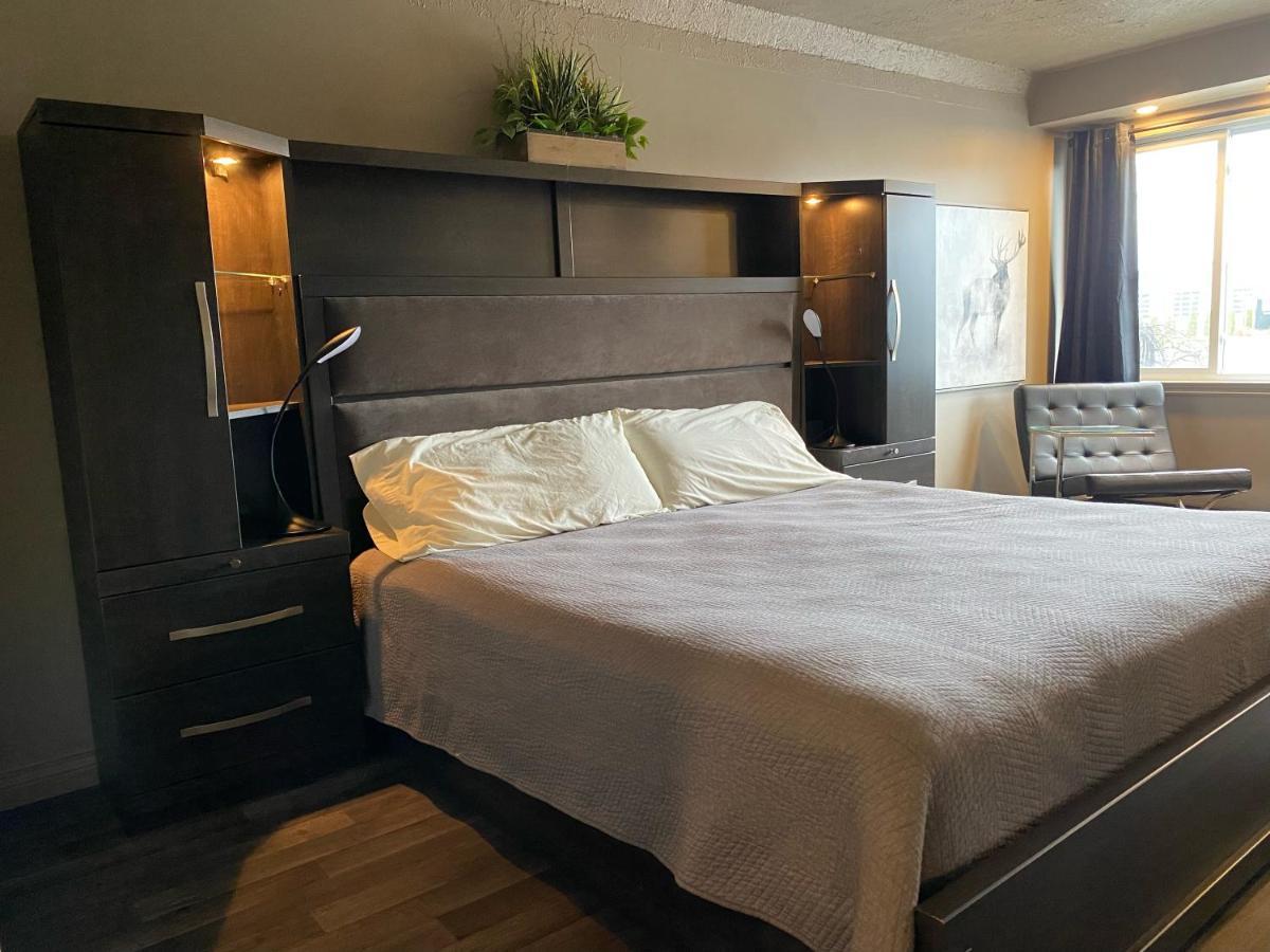 Travelodge By Wyndham דראמונדוויל מראה חיצוני תמונה