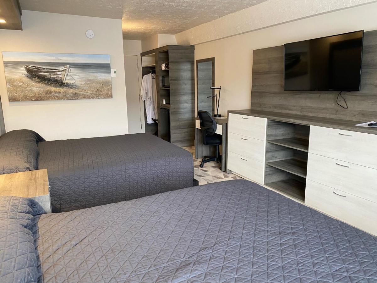 Travelodge By Wyndham דראמונדוויל מראה חיצוני תמונה